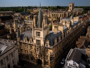 Fully Sponsored Vice-Chancellor Postgraduate Scholarship 2026